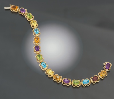 A Ladies' Color Gemstone Bracelet
