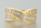 A Ladies' Diamond Crossover Ri