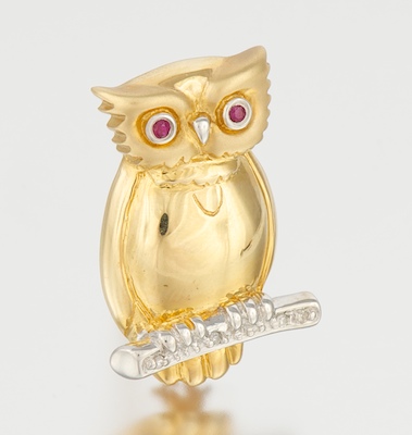 A Ladies' Gold and Diamond Owl