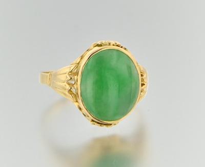 A Ladies' Gold and Jadeite Ring 18k