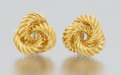 A Ladies' Italian 18k Gold Kno