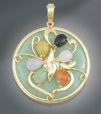 A Ladies' Jade and Gold Pendant 14k