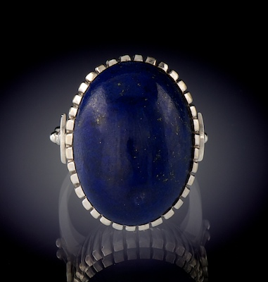 A Ladies' Lapis & Gold Ring 18k