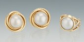 A Ladies' Mabe Pearl and Gold