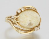 A Ladies' Opal Bits Cabochon R