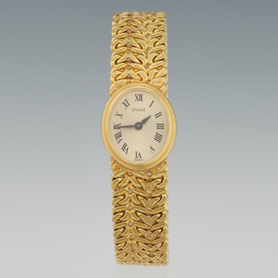 A Ladies' Piaget 18k Gold Watch 18k