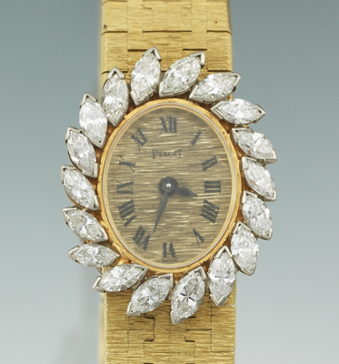 A Ladies' Piaget 18k Gold and