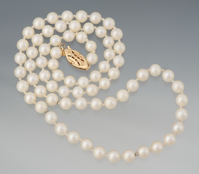 A Ladies' Strand of Saltwater