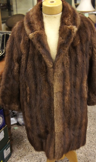 A Ladies Three Quarter Fur Coat