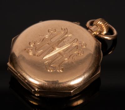 A lady's octagonal open faced