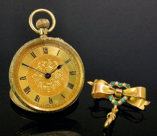 A lady's Swiss 9ct gold open