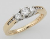 A Laides' Diamond Ring 14k yel