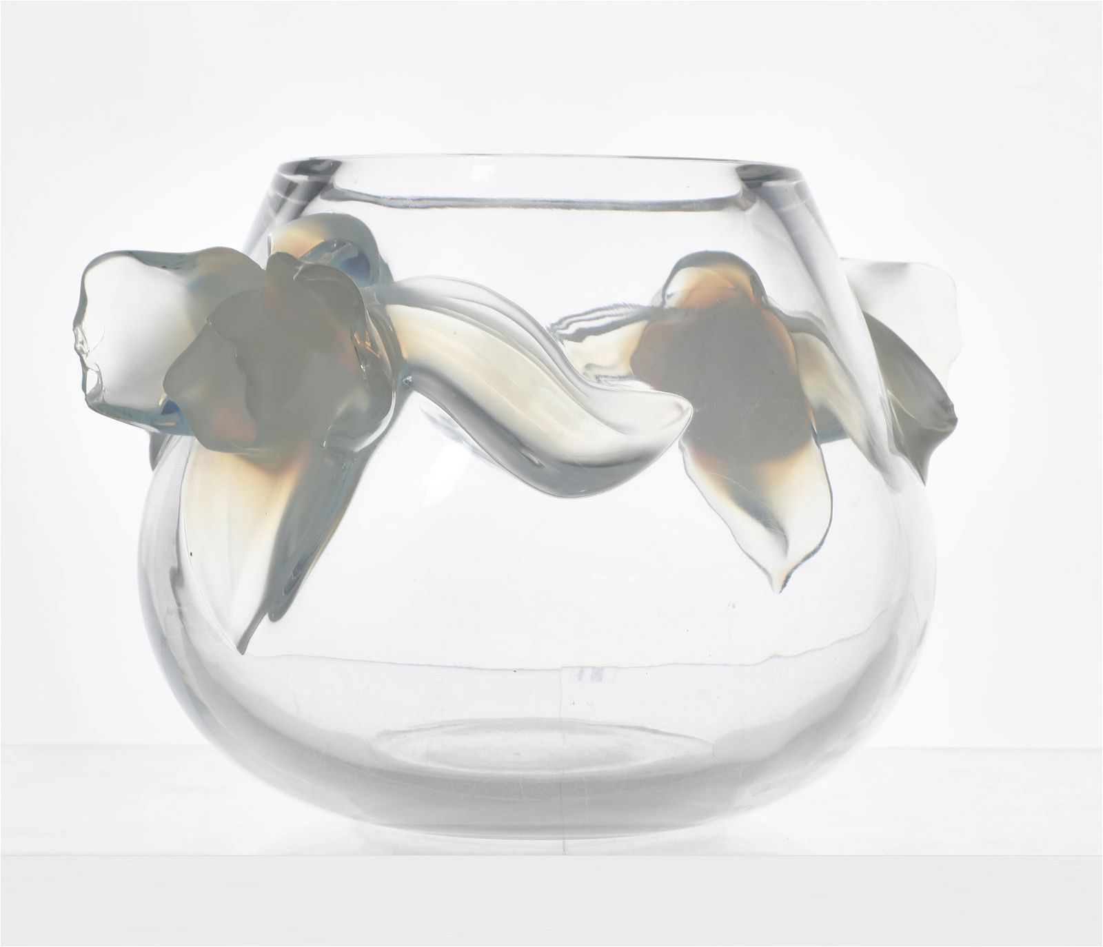 A LALIQUE CLEAR AND OPALESCENT