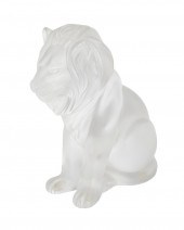 A LALIQUE CRYSTAL LION SCULPTU