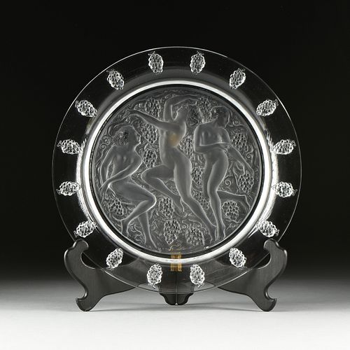 A LALIQUE FROSTED AND CLEAR SHALLOW