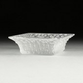 A LALIQUE FROSTED CRYSTAL "ROS