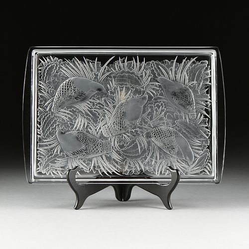 A LALIQUE FROSTED ETCHED CRYSTAL