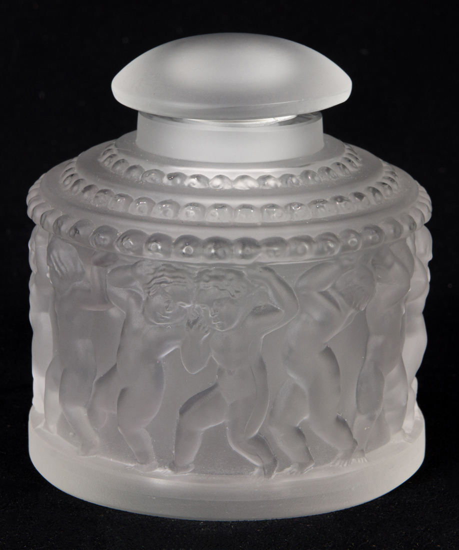 A LALIQUE FROSTED GLASS LES ENFANTS