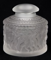 A LALIQUE FROSTED GLASS LES EN
