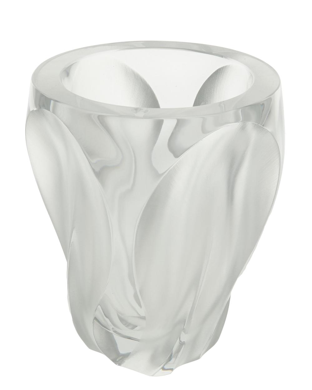 A LALIQUE "INGRID" VASEA Lalique
