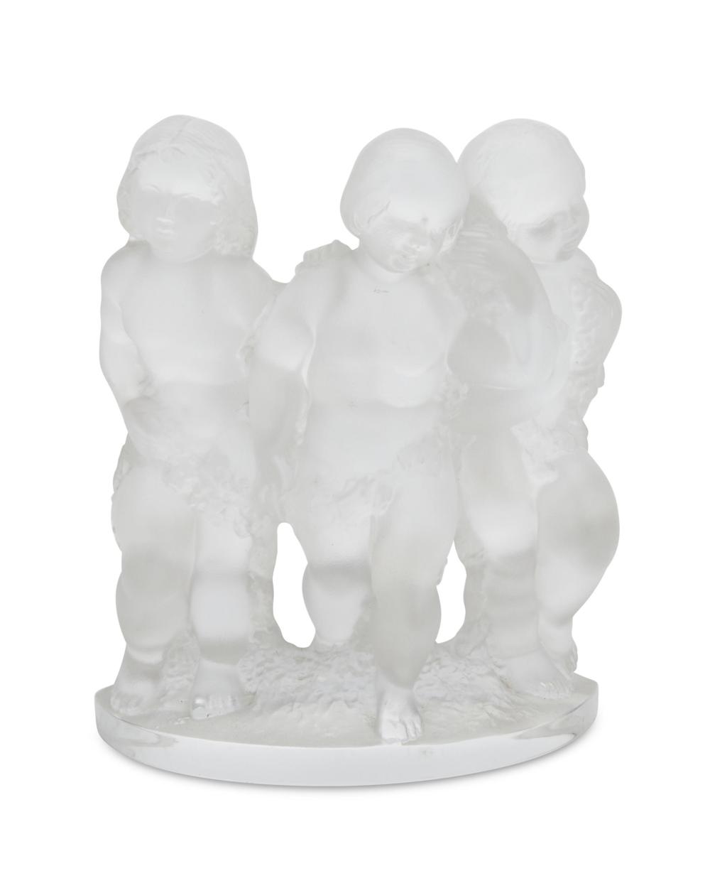 A LALIQUE "LUXEMBOURG" CRYSTAL