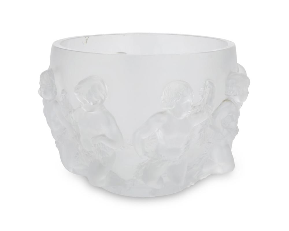 A LALIQUE "LUXEMBOURG" CRYSTAL