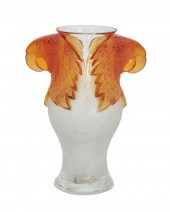 A LALIQUE "MACAW" CRYSTAL VASE