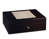 A LALIQUE "MADISON" HUMIDOR BO