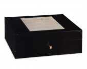 A LALIQUE "MADISON" HUMIDOR BO