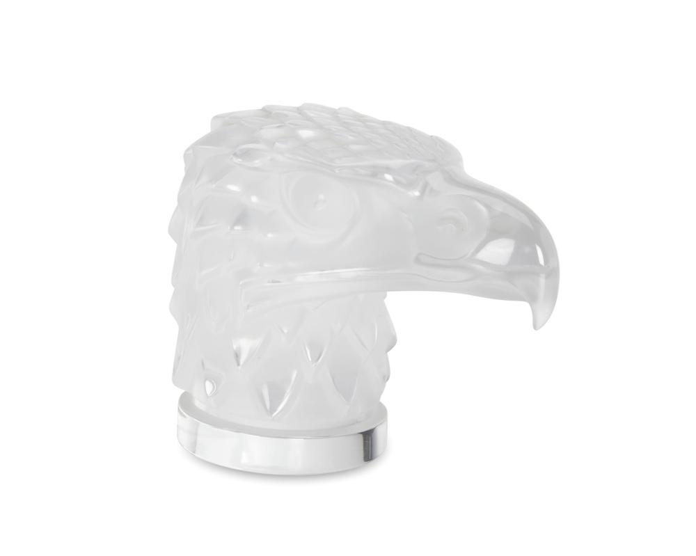 A LALIQUE "TETE D'AIGLE" CRYSTAL