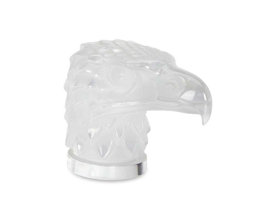 A LALIQUE "TETE D'AIGLE" CRYSTAL