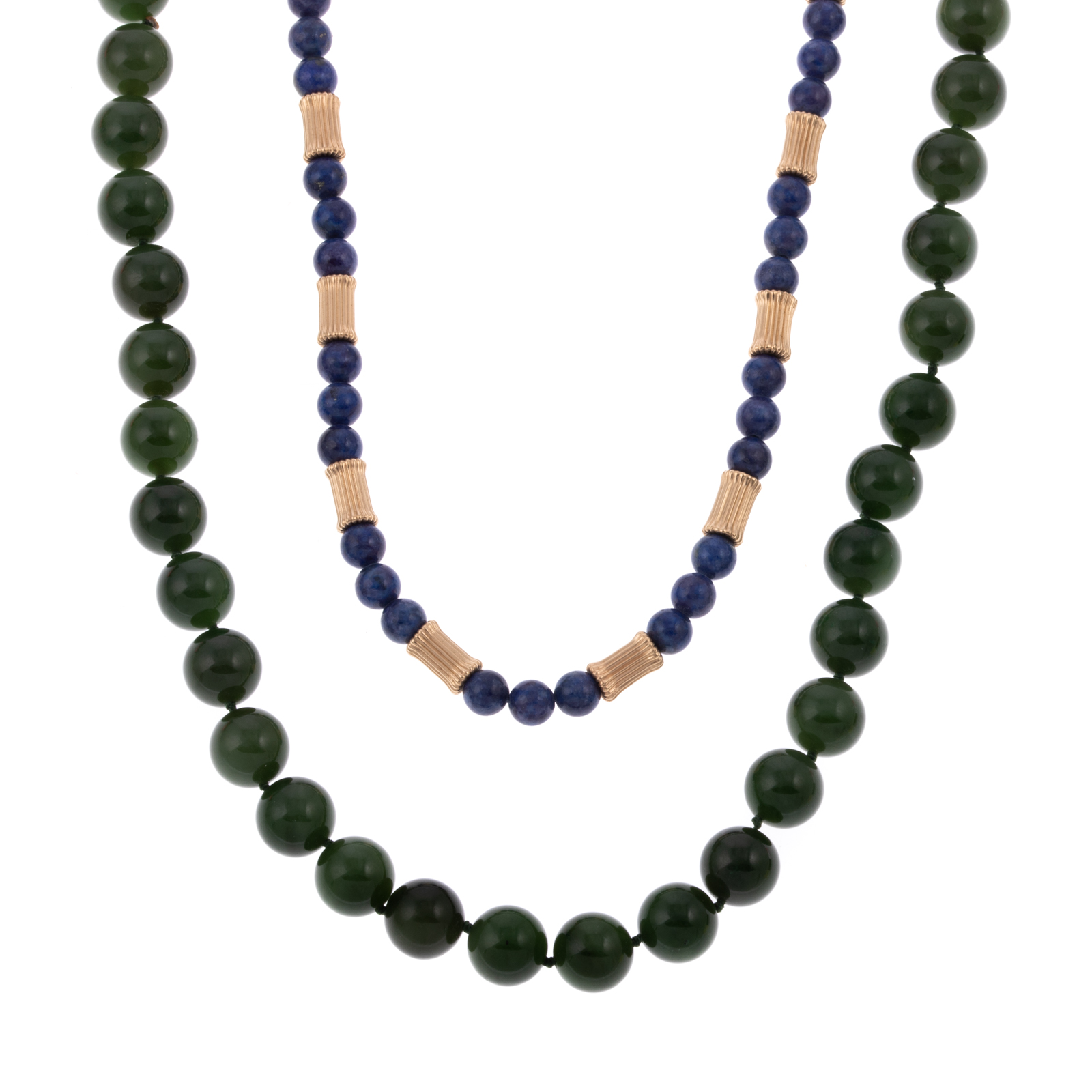 A LAPIS LAZULI NECKLACE & JADE