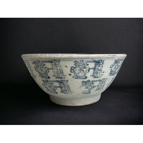 A large 18th century Chinese