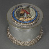 A LARGE ANGLO-INDIAN ENAMEL SI