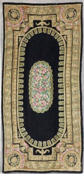 A LARGE CARPETA large carpetap