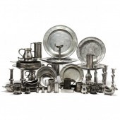 A LARGE COLLECTION OF ANTIQUE