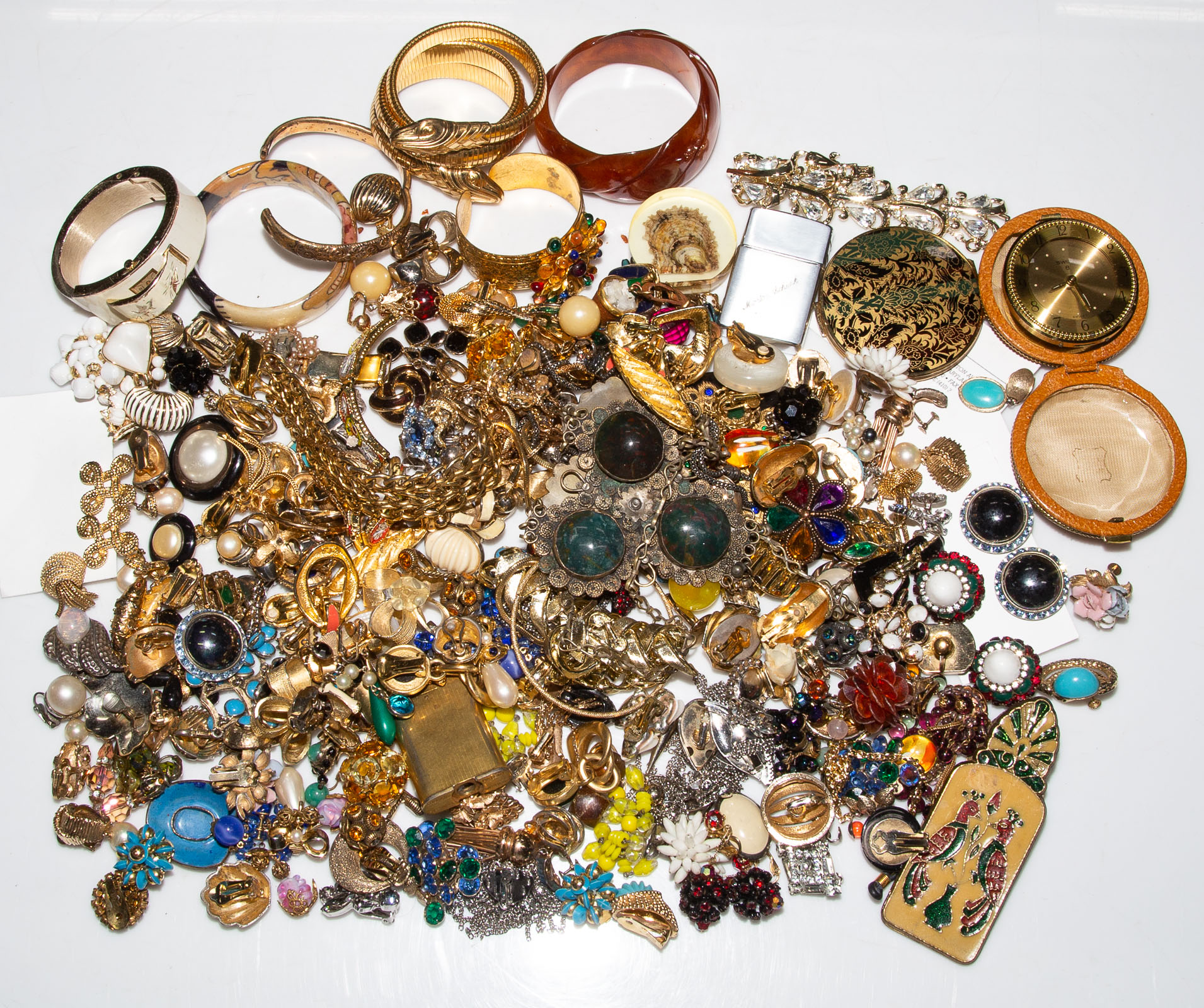 A LARGE COLLECTION OF FASHION