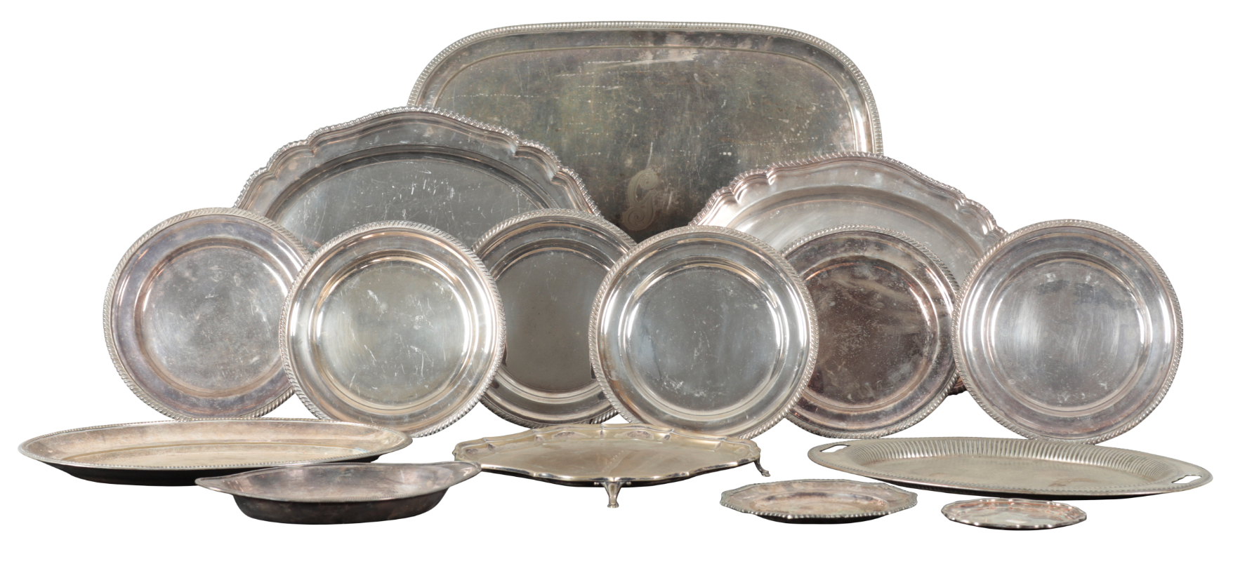 A LARGE COLLECTION OF SILVER PLATED