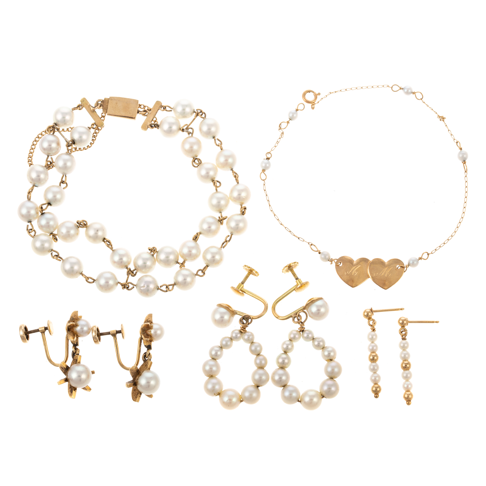 A LARGE COLLECTION OF VINTAGE PEARL