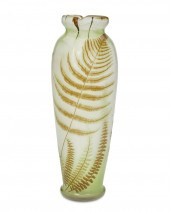 A LARGE GALLé-STYLE CAMEO GLAS