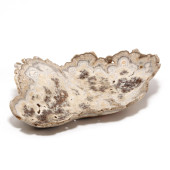 A LARGE GEOLOGICAL NATURAL EDG
