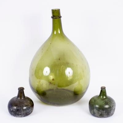 A large green glass flagon, 54cm