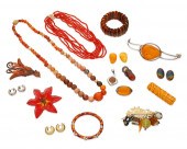 A LARGE GROUP OF JEWELRYA larg
