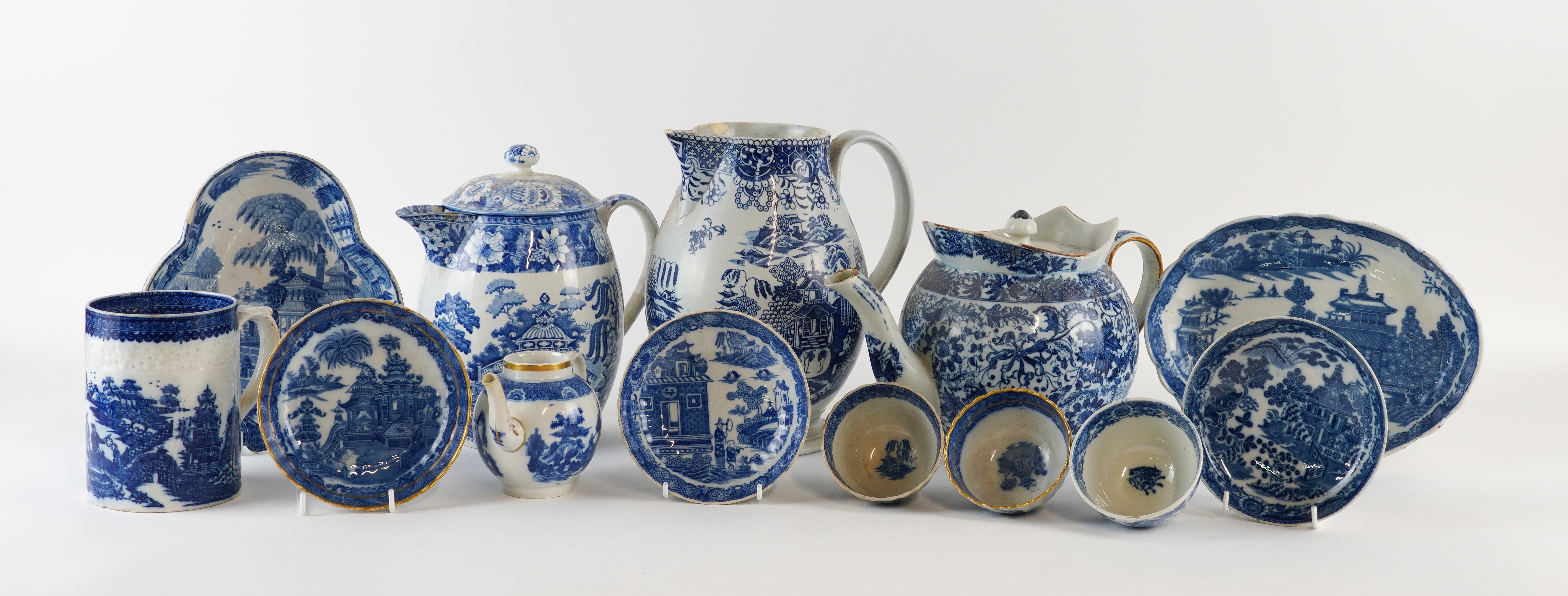 A LARGE GROUP OF STAFFORDSHIRE BLUE