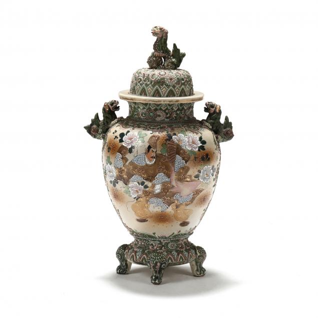 A LARGE JAPANESE SATSUMA RAISED JAR