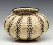 A LARGE LATE 20TH CENTURY WOUN