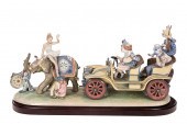 A LARGE LLADRO PORCELAIN FIGUR
