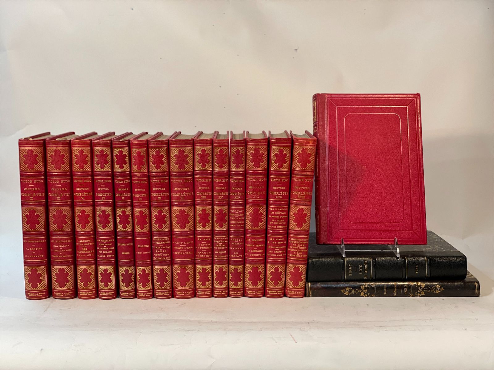 A LARGE MIX OF 19TH CENTURY