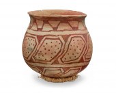 A LARGE MOJAVE POTTERY JARA la
