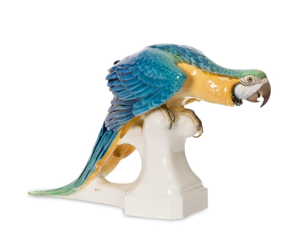 A LARGE NYMPHENBURG MACAW PORCELAIN
